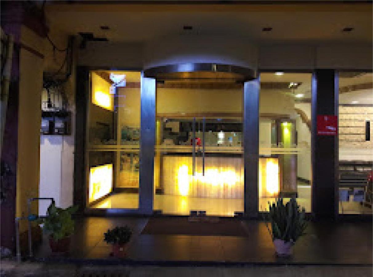 Golden Palace — Photos 3